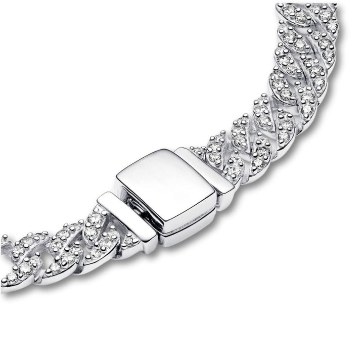 Zeitloses kubanisches Armband aus Goldfarben mit Pavé-Besatz