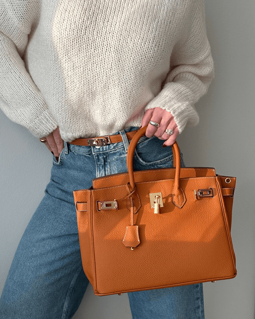 Elara Handtasche aus veganem Leder mit viel Stauraum foto 2