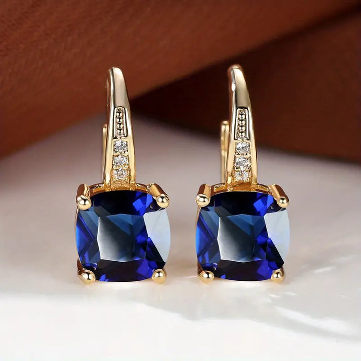 Elegante mystische Steine Goldfarben Creolen