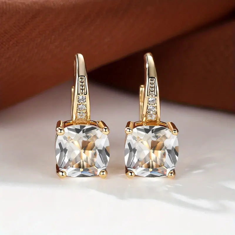 Elegante mystische Steine Goldfarben Creolen