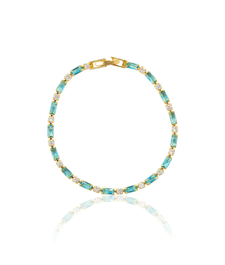 Zeitloses Goldfarben Armband mit natürlichem Türkis