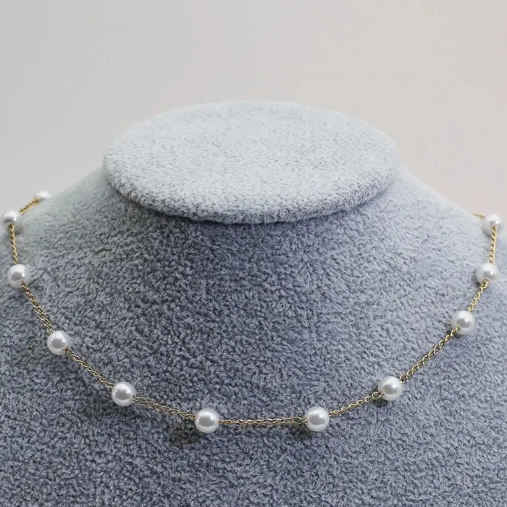Elegante Goldfarbene Halskette