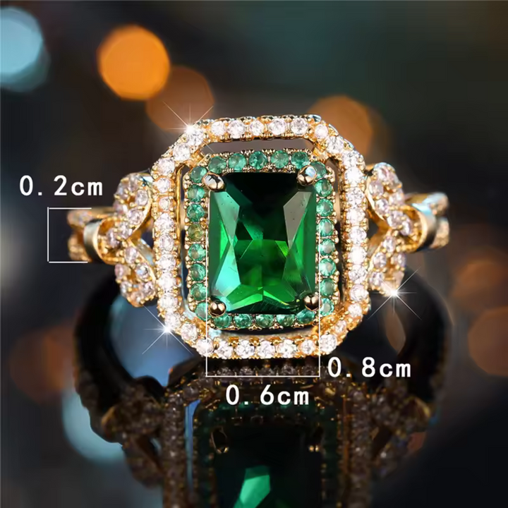 Eleganter Goldfarbener Steinring