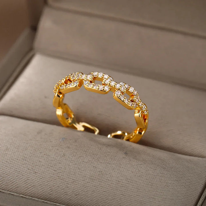 Goldfarbener Kettenlink Kristall Ring