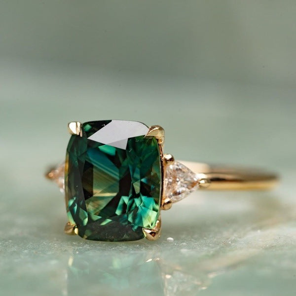 Vintage Grüner Steinring | Goldfarben