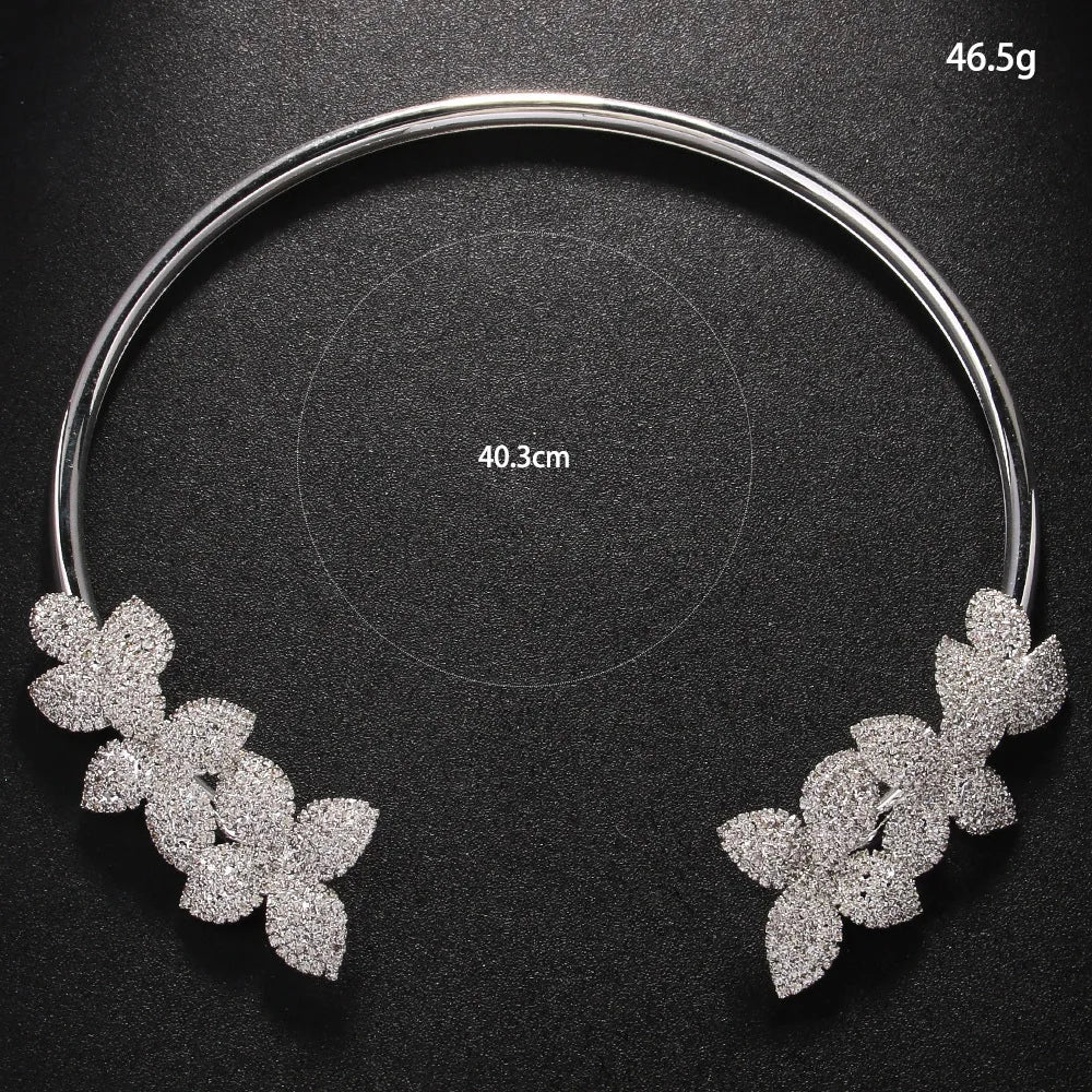 Collier élégant Blumen Kristall 