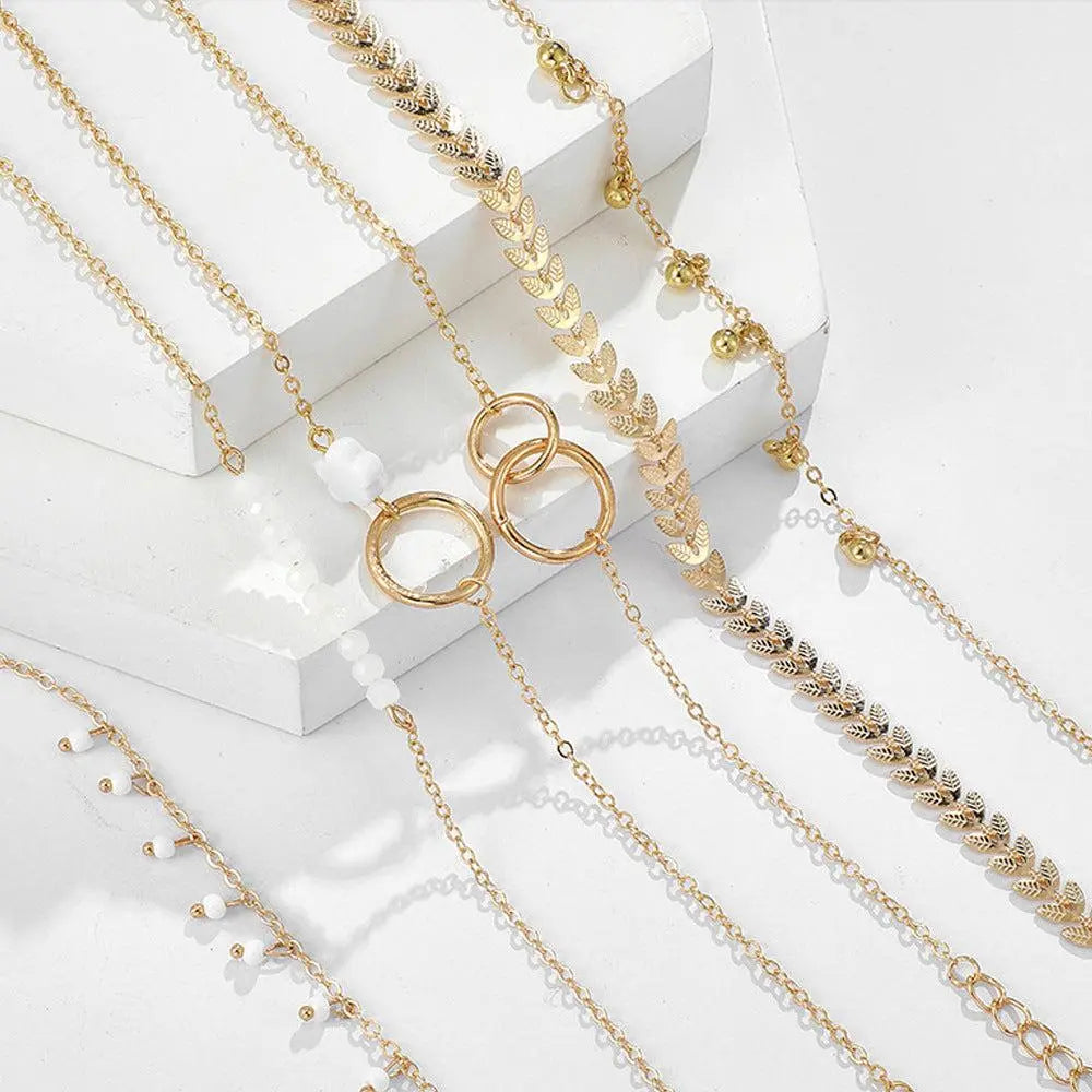 Charmantes Goldfarben Boho Armband Set
