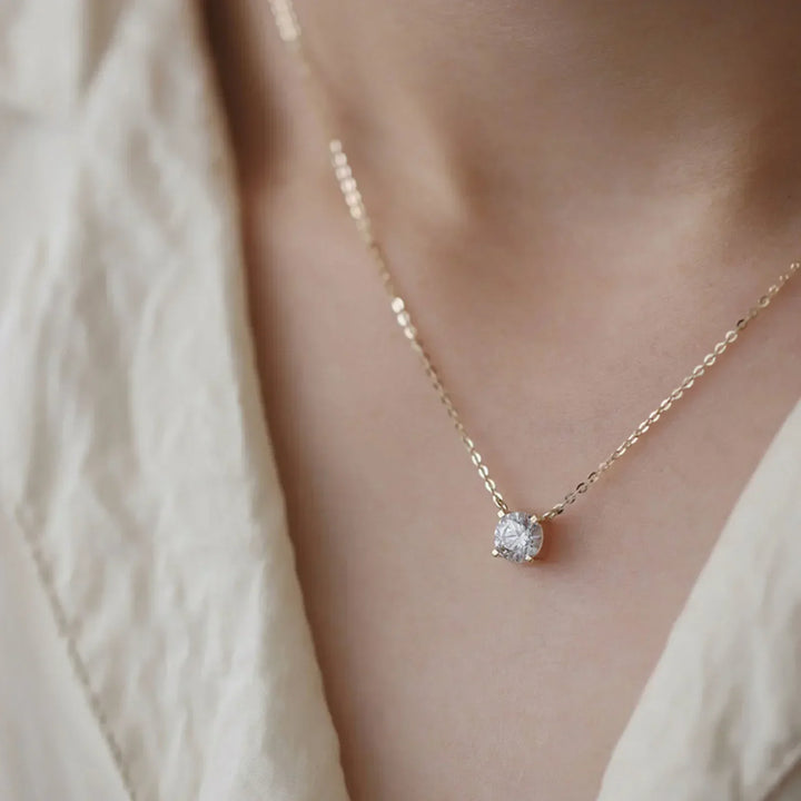 Goldfarbene Zirkon Halskette
