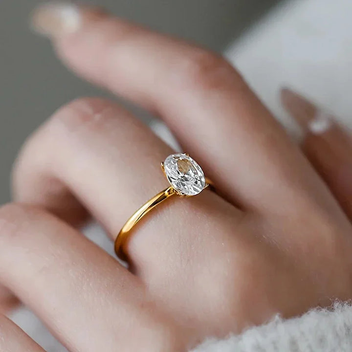 Élégante bague Ovaler Kristall Versprechensring