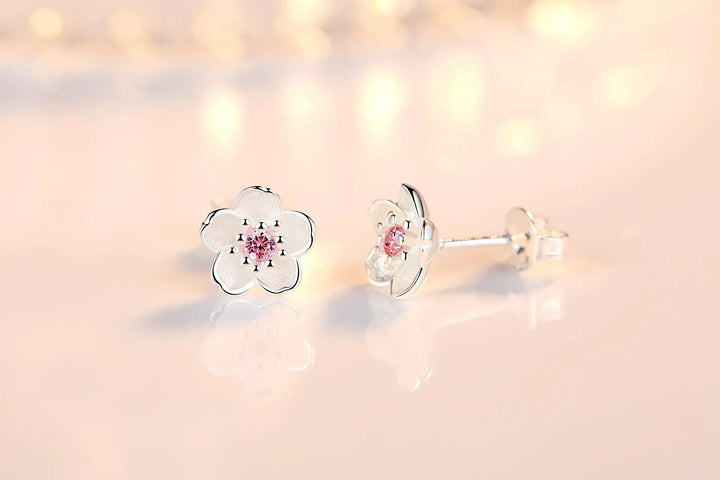 Bagues de fleurs en zircone
