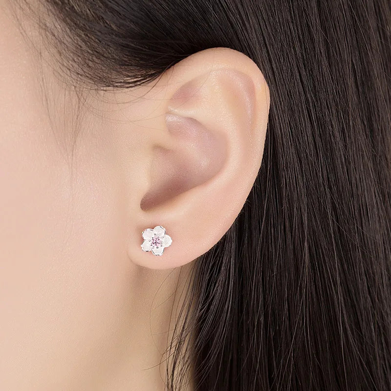 Bagues de fleurs en zircone