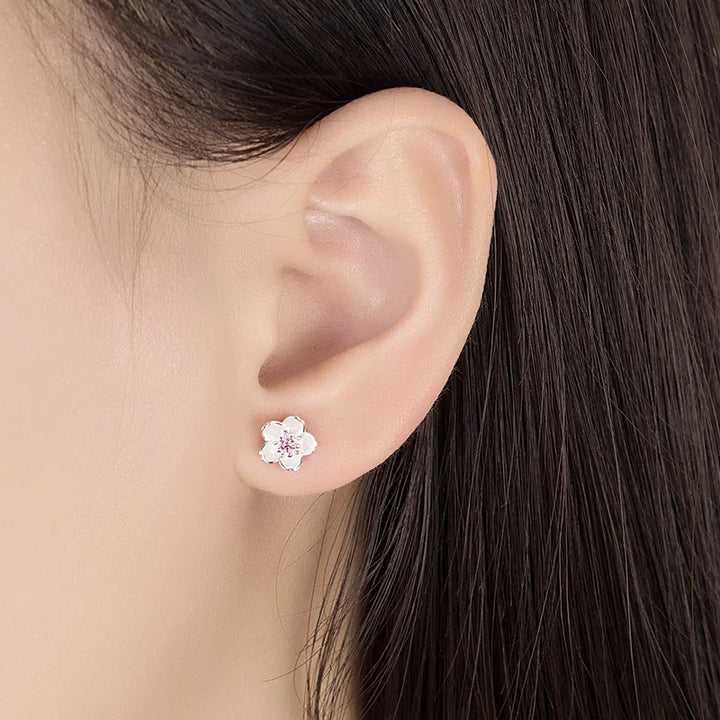 Bagues de fleurs en zircone