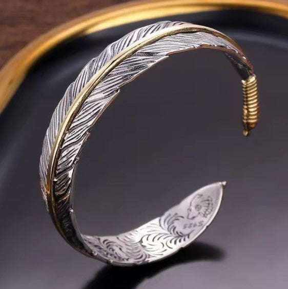 Bracelet vintage Feder Manschettenbracelet à barre ajustable