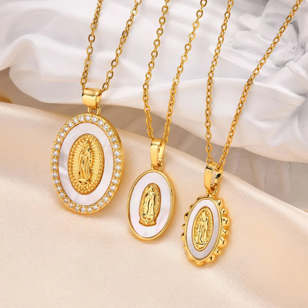 Goldfarbene Mary Ovalanhänger Halskette