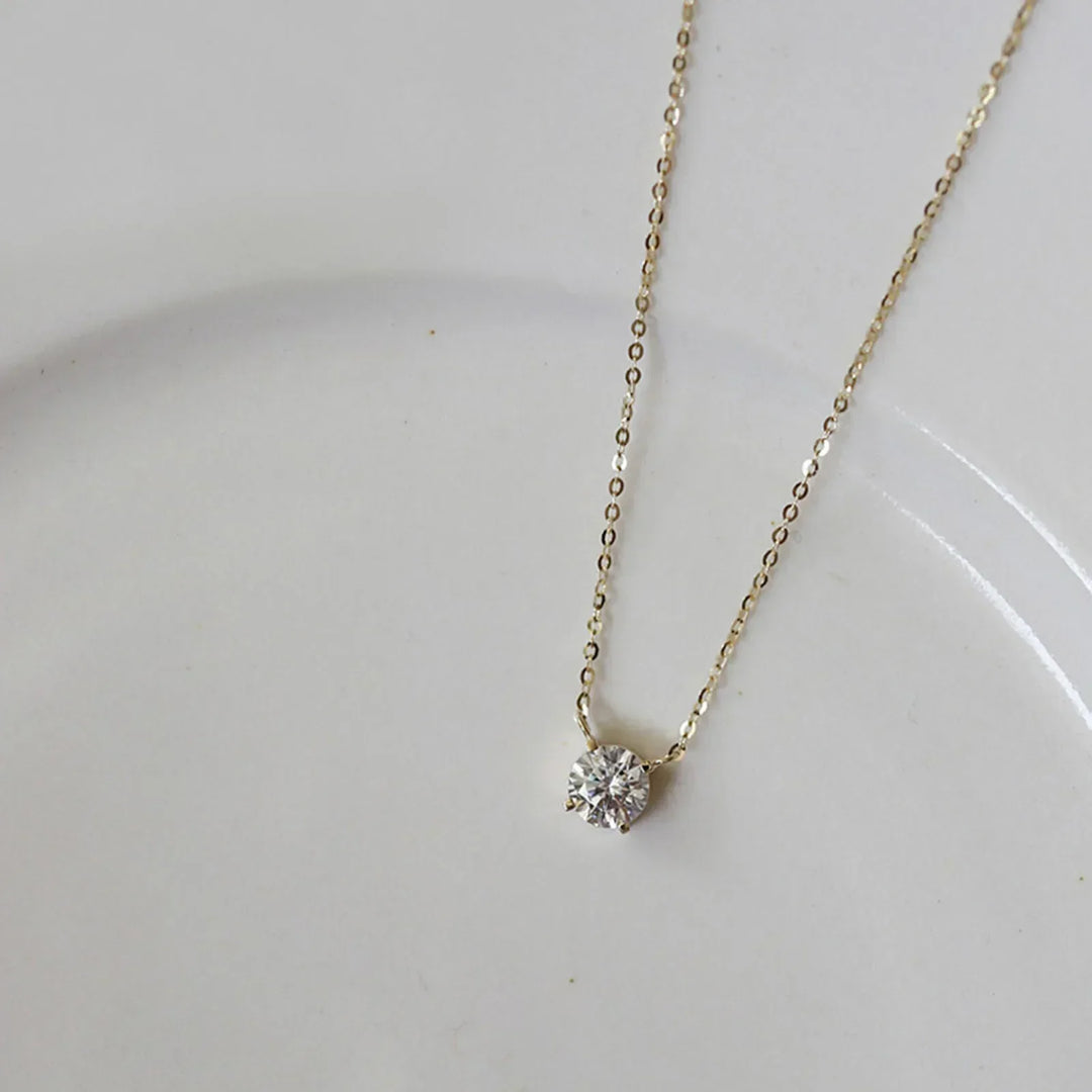 Collier en argent sterling plaqué or 18 carats et zirconiums