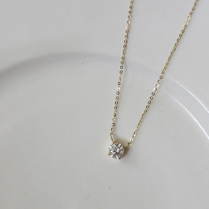 Collier en argent sterling plaqué or 18 carats et zirconiums