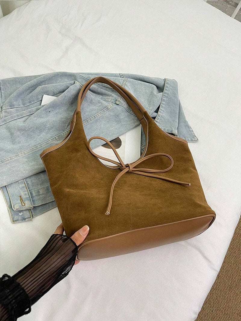 Amara Handtasche aus weichem Wildleder foto 10
