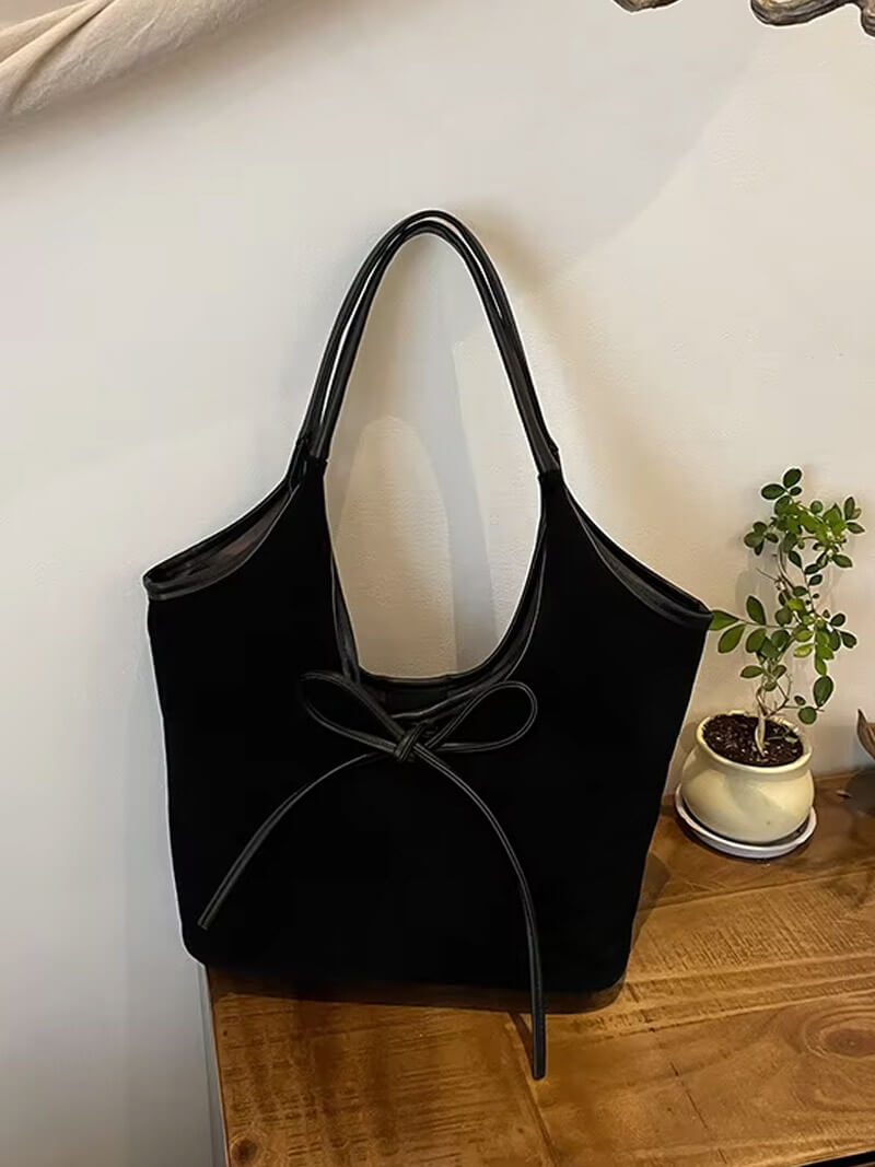 Amara Handtasche aus weichem Wildleder foto 5