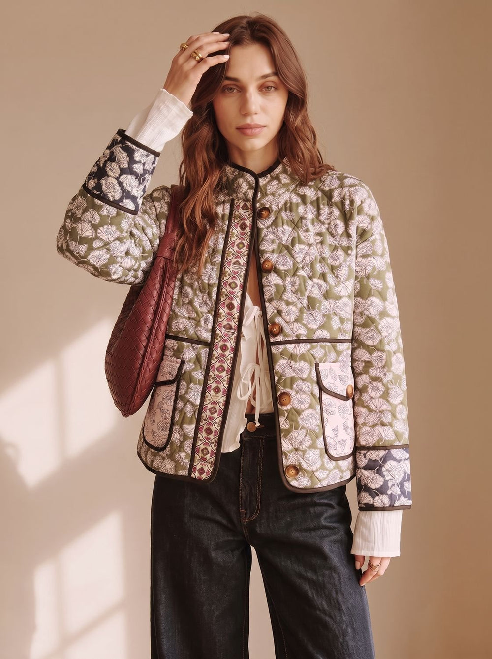 Boho Damen Winterjacke mit Blumen-Patchwork (2)