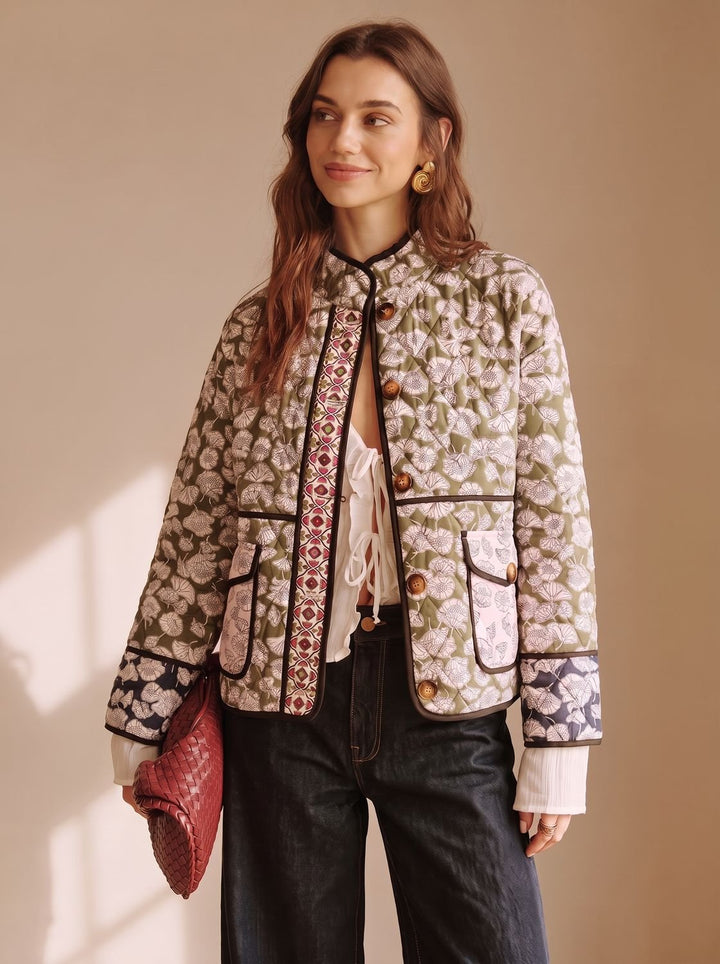 Boho Damen Winterjacke mit Blumen-Patchwork (3)