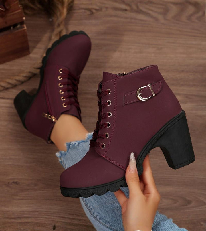 Damen Braune Schnürstiefel für Komfort in Burgund