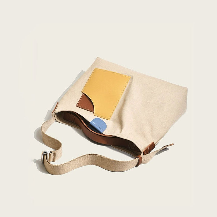 Damen Canvas Schultertasche mit modernen Kontrastakzenten (2)