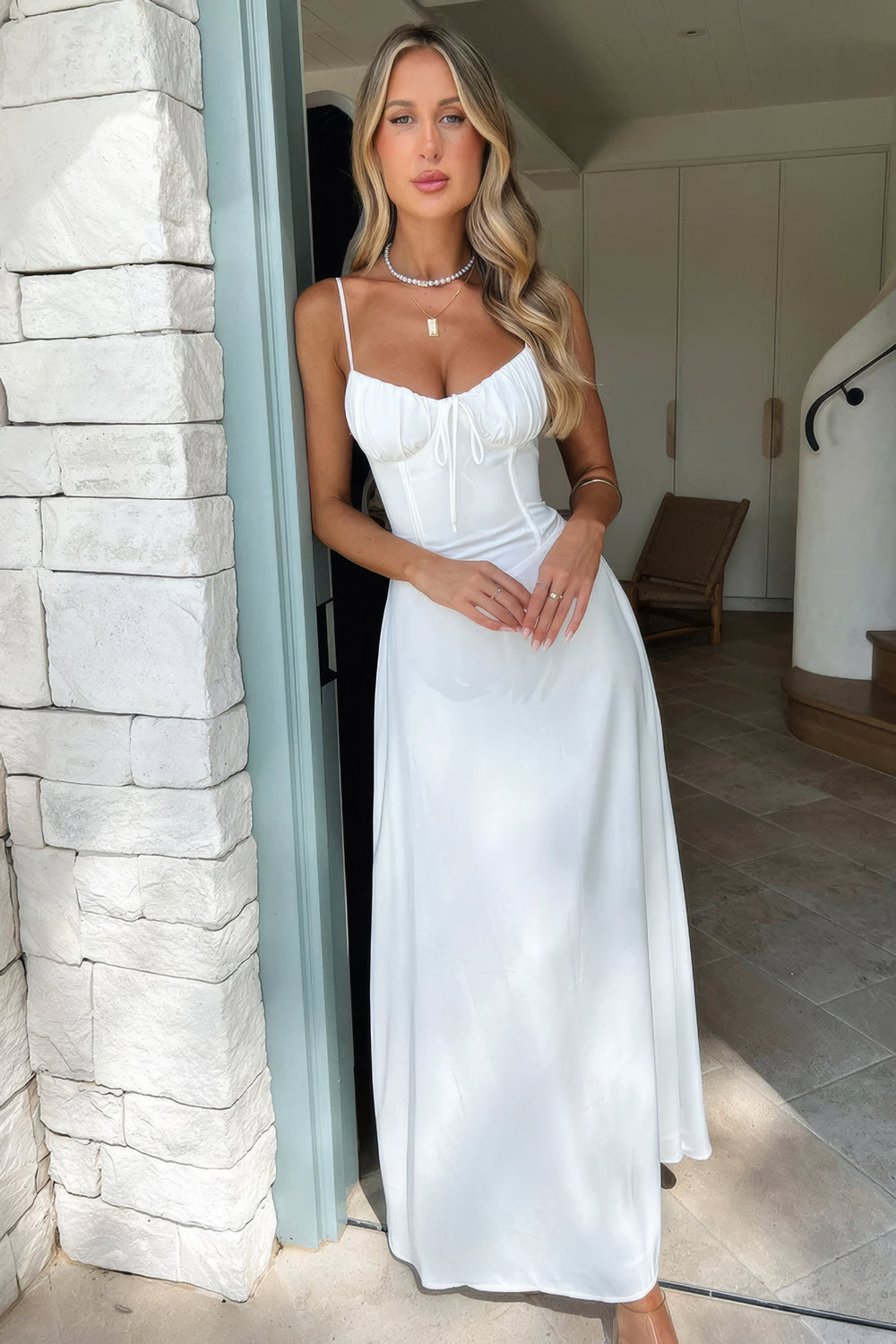 Damen Elegantes Maxikleid für den Sommer in Biały 2