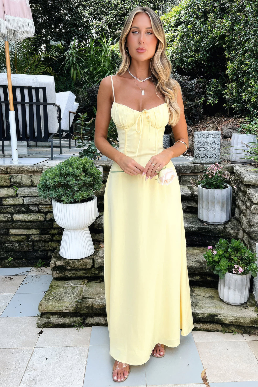 Damen Elegantes Maxikleid für den Sommer in Żółty 1