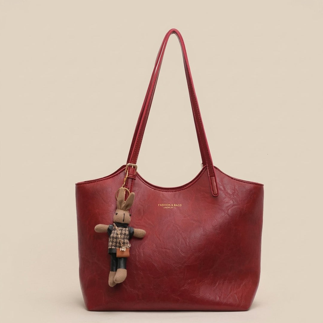 Damen geräumige Schultertasche aus weichem Veganleder in Rot