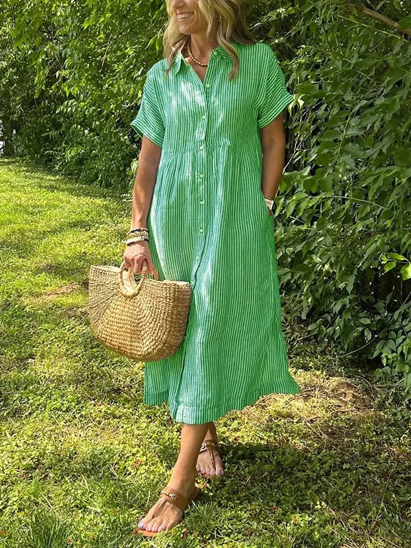 Damen gestreiftes Strandkleid im Midi-Schnitt in Grün