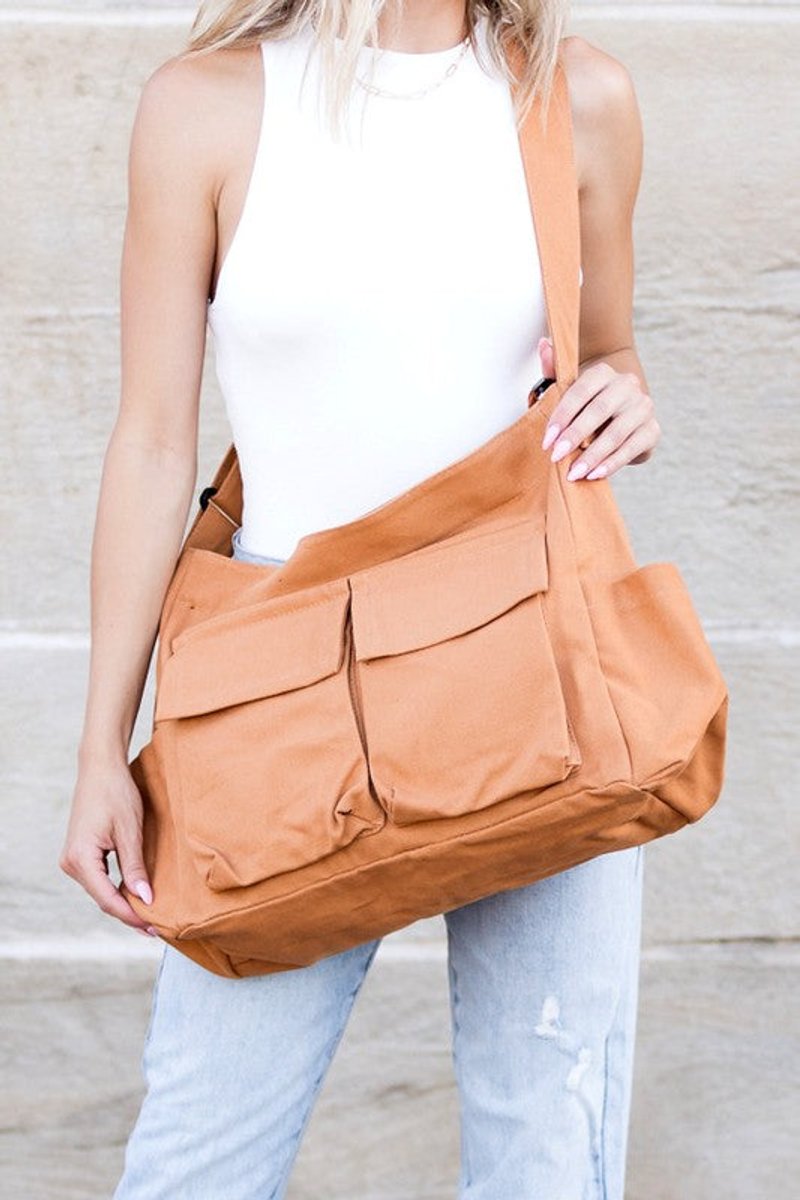 Damen große Canvas Schultertasche in Braun