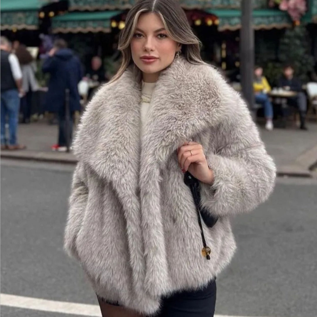 Damen Herbstmantel kuschelig im Boho-Stil in Hellgrau