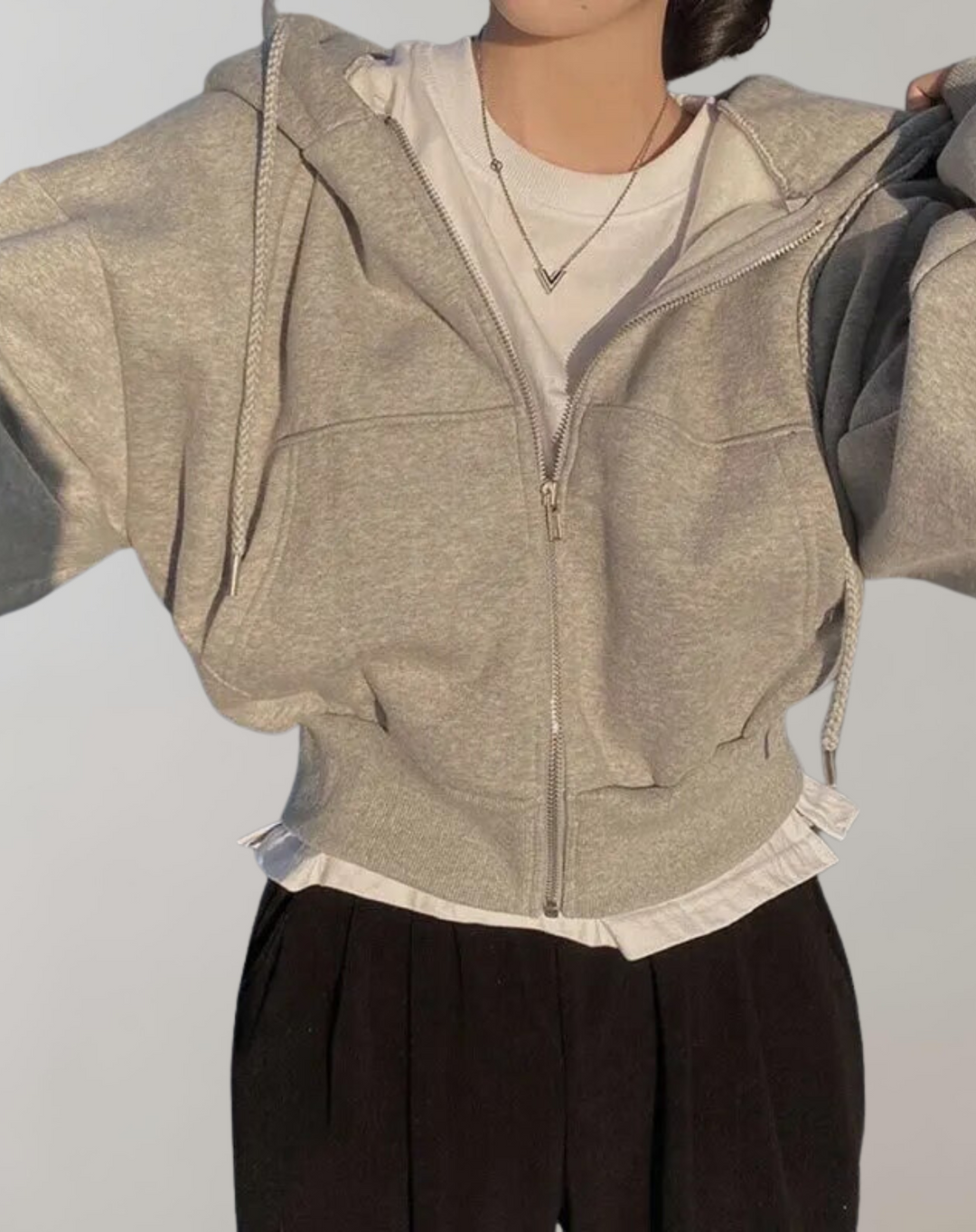 Damen Hoodie für Herbst und Alltag in Hellgrau