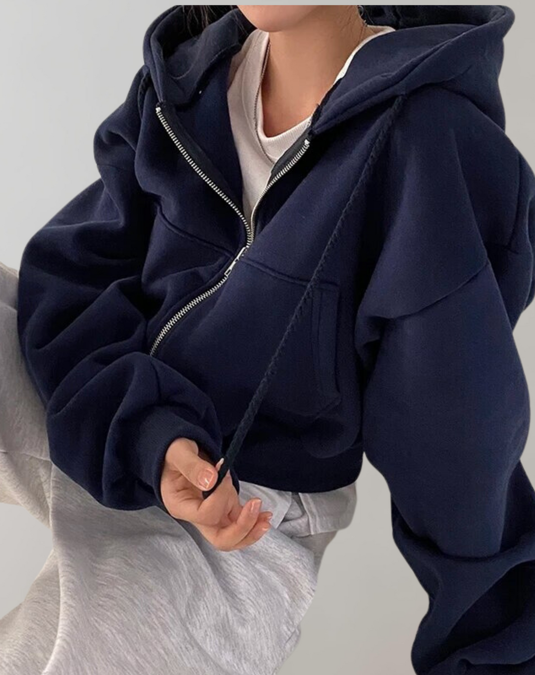 Damen Hoodie für Herbst und Alltag in Schwarz