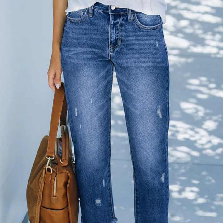 Damen Jeans im klassisch geraden Schnitt in Dunkelblau