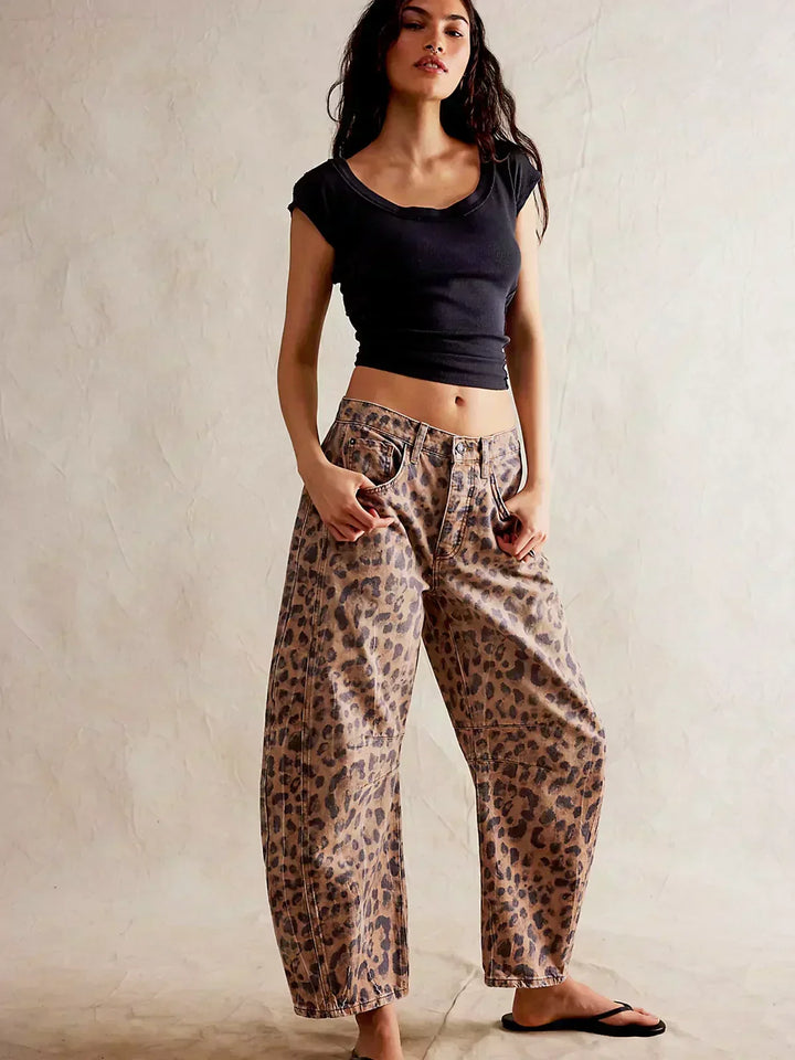 Damen Jeans mit Leopardenmuster und Barrel-Legs (6)