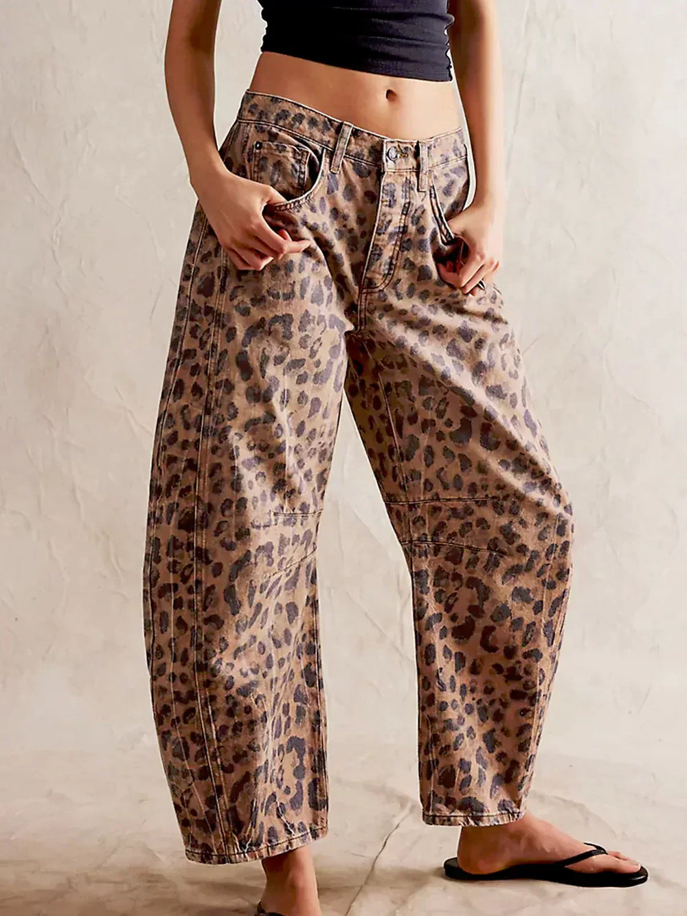Damen Jeans mit Leopardenmuster und Barrel-Legs in Leopard
