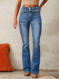 Klara | Damen Jeans mit Retro-Flair und weitem Bein