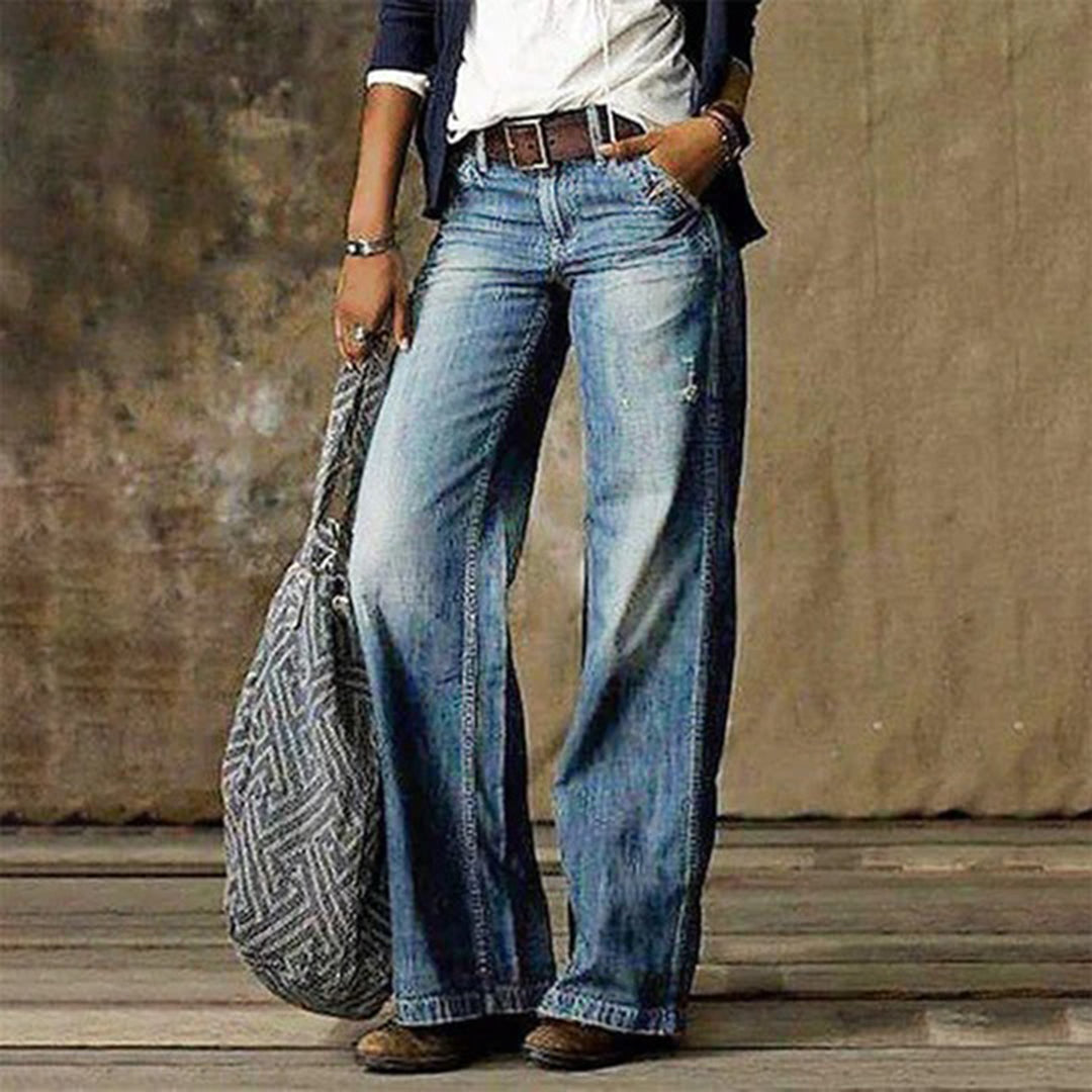 Damen Jeans mit weitem Schnitt im Retro-Look in Hellblau