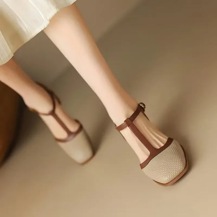 Damen Klassische T-Riemen Schuhe mit Blockabsatz in Beige