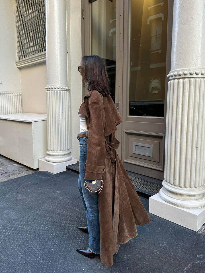 Damen Klassischer Trenchcoat aus feinem Wildleder