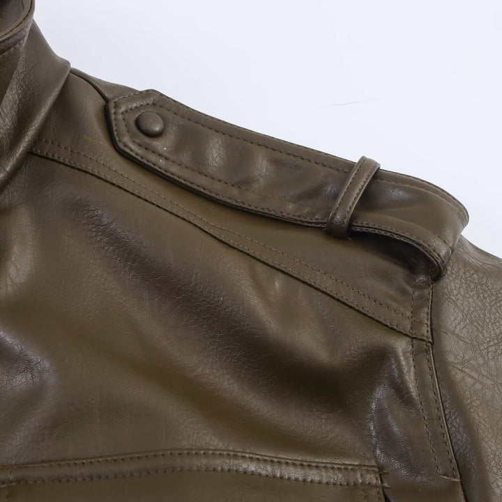 Damen kurze Kunstlederjacke im modernen Bomberstil (4)