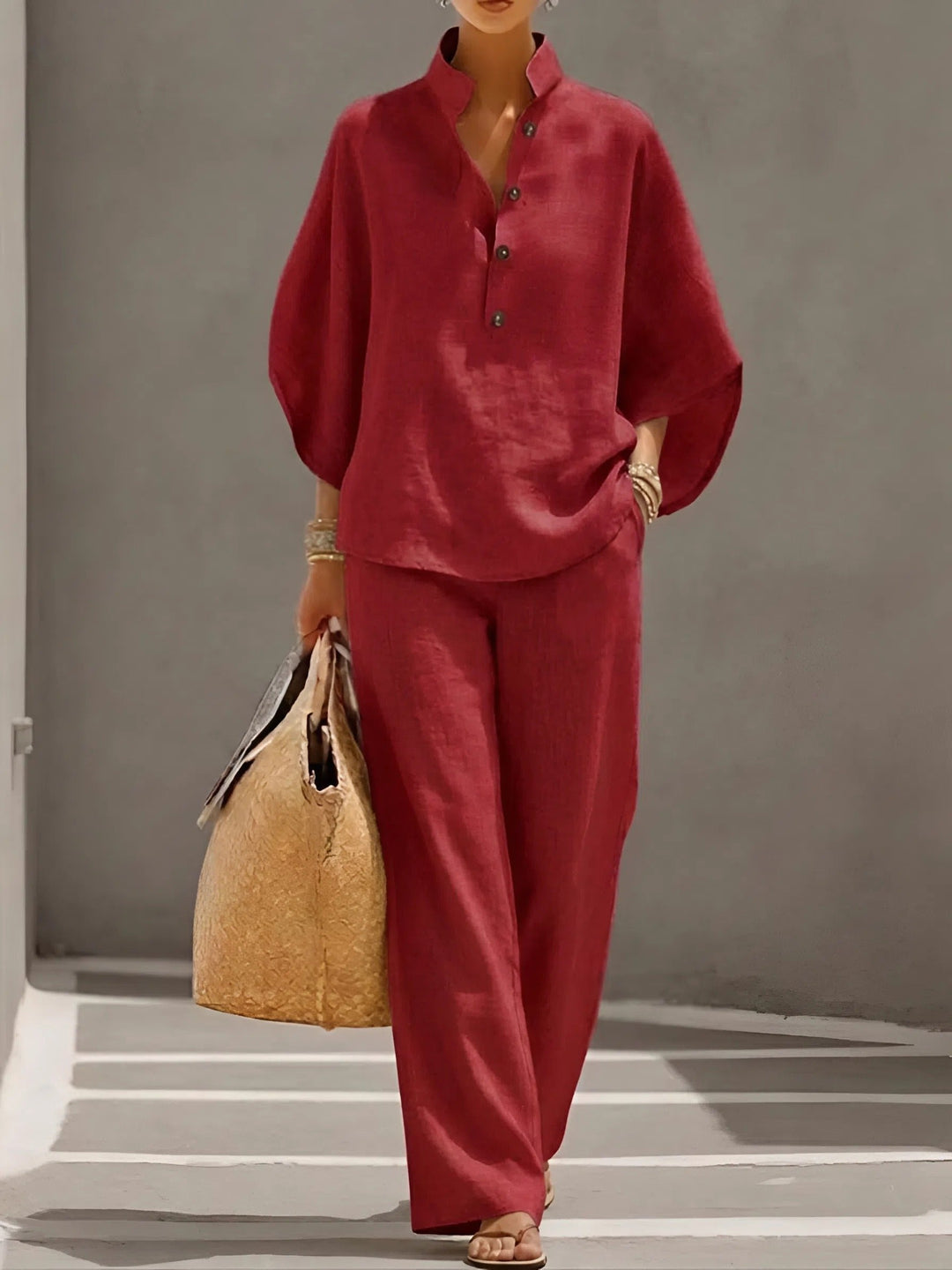 Damen Leinen Set für den Sommer in Rot