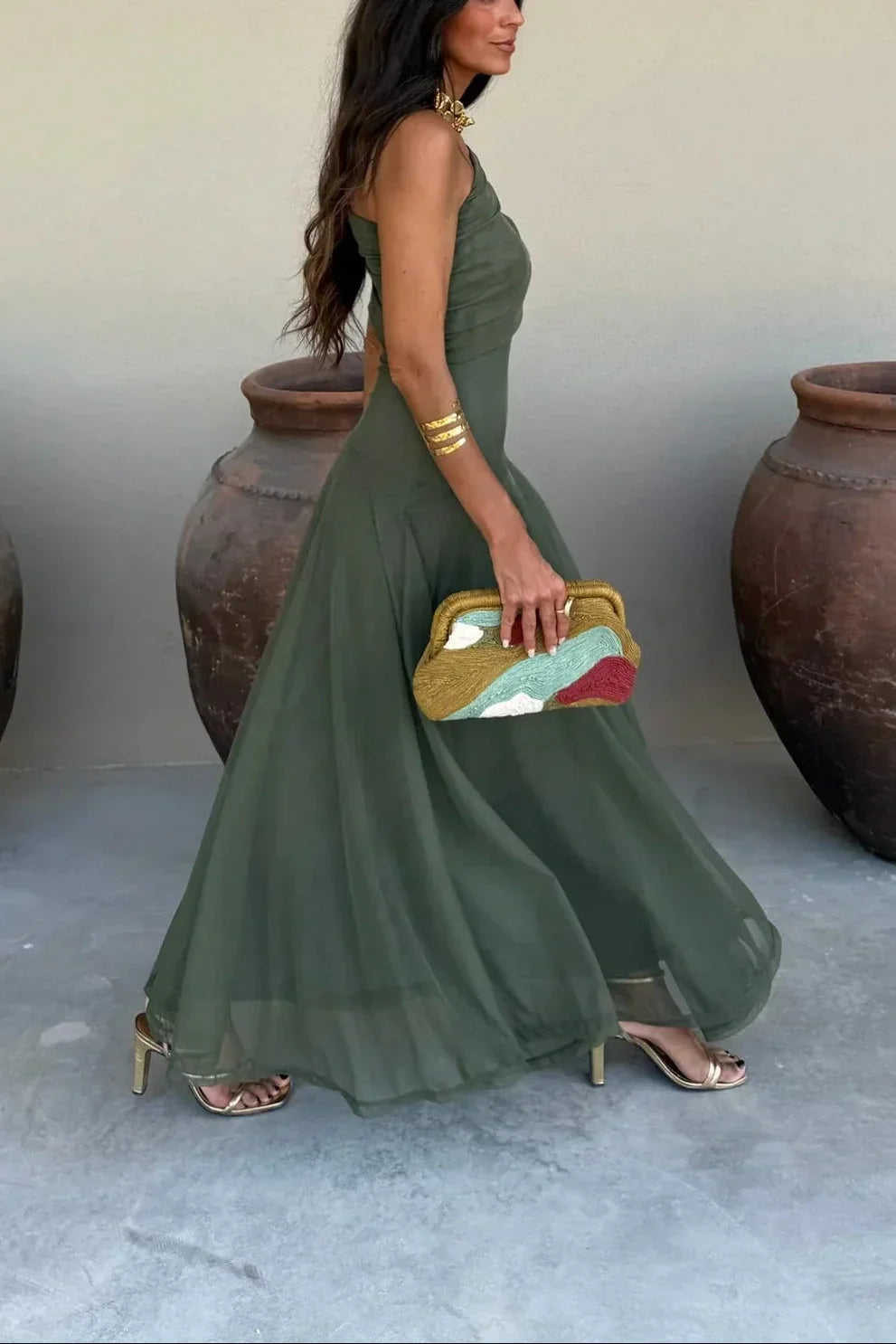 Damen Maxikleid für Hochzeitsgäste im Sommer mit One-Shoulder und Rüschung (12)