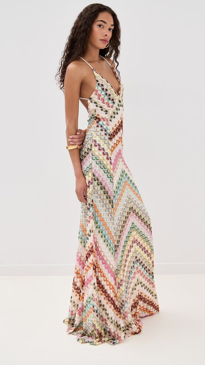 Damen Maxikleid für Hochzeitsgäste mit V-Ausschnitt im Crochet-Stil (3)