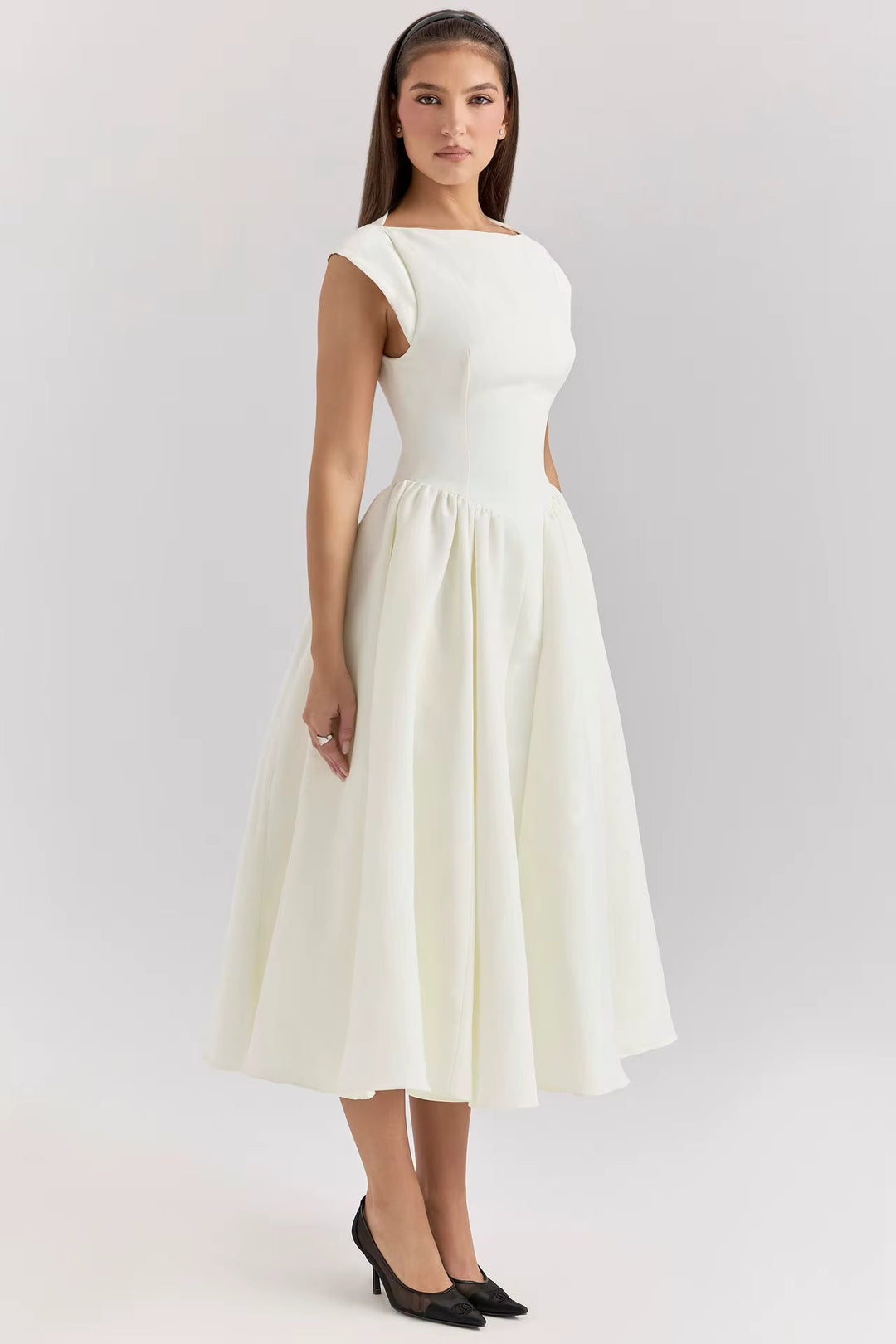 Damen Midikleid mit Puffärmeln für Hochzeitsgäste in Weiß