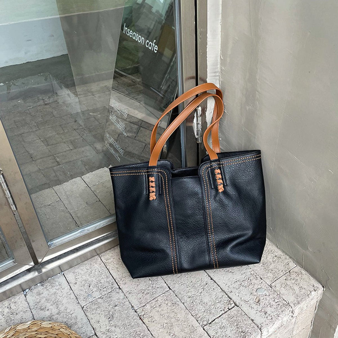 Damen Minimalistische Kunstleder-Laptoptasche für den Alltag in Schwarz
