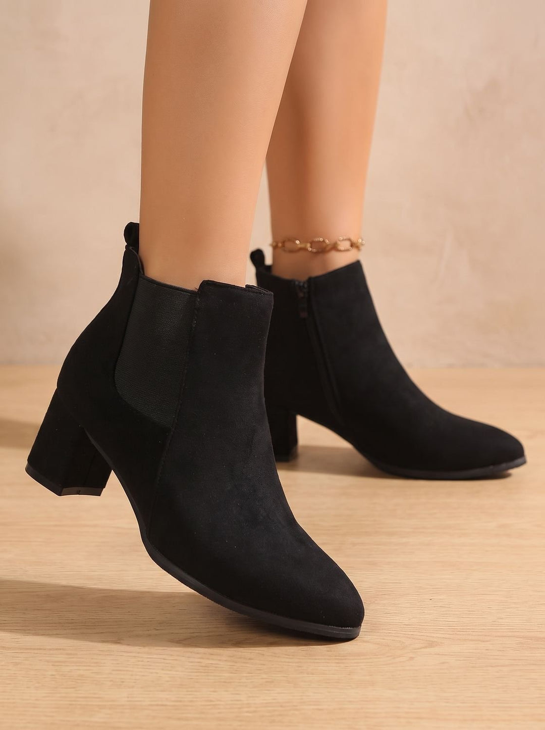 Damen Plateau Stiefel im Wildleder-Look in Braun 5