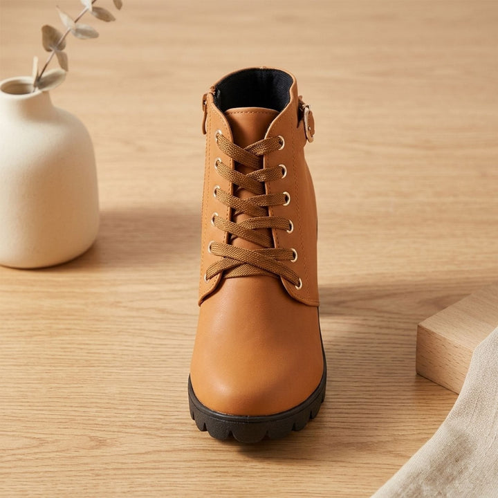 Damen Plateau-Stiefeletten für den Winter in Khaki