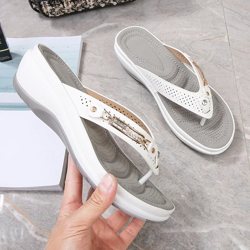 Damen Polstersandalen für eleganten Komfort